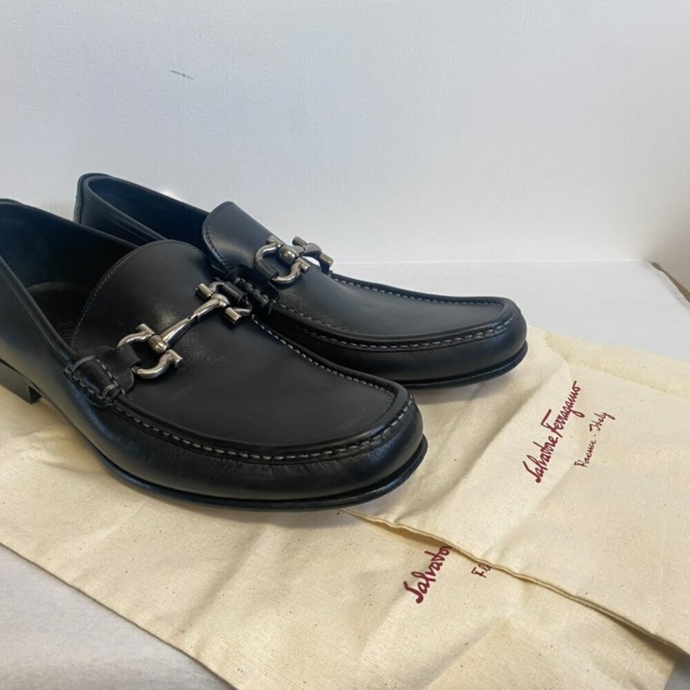 Salvatore Ferragamo Horse Bit Loafers Black Leather Drivers - Picture 2 of 15